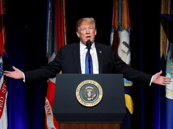 Trump Tebar Janji Manis soal Peluang Damai Dagang AS-China
