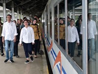 Usai Debat, Jokowi ke Garut Cek Reaktivasi Rel Cibatu-Garut