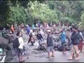VIDEO: Longsor Rinjani Tutup Jalan Sepanjang Satu Kilometer