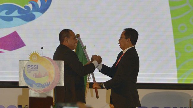 Apa Susahnya Jadi Ketua PSSI?