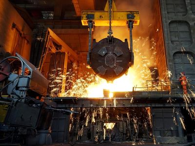 China Bangkit! Laba Industri Tembus Rekor, tapi...