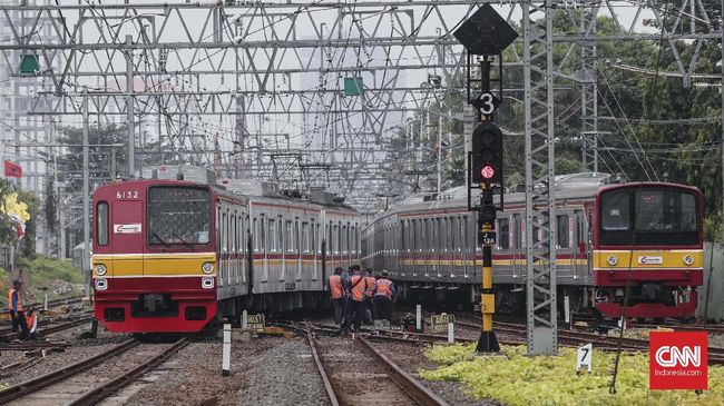 Jadwal Krl Commuter Line Malam Tahun Baru Hingga Dini Hari