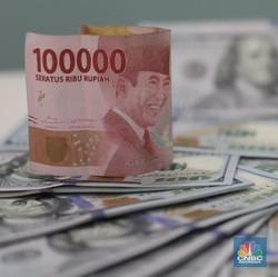 Dolar AS Terpuruk, Rupiah Bisa ke Rp 13.500/US$ Akhir Tahun?