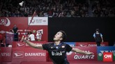 Anthony Ginting menghadapi Zhao Junpeng dari China di babak kedua Indonesia Masters 2019. (CNNIndonesia/Safir Makki)