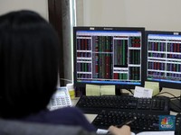 IHSG Ambles 3% Lebih, Ini Saham Blue Chips Berisiko Kena ARB