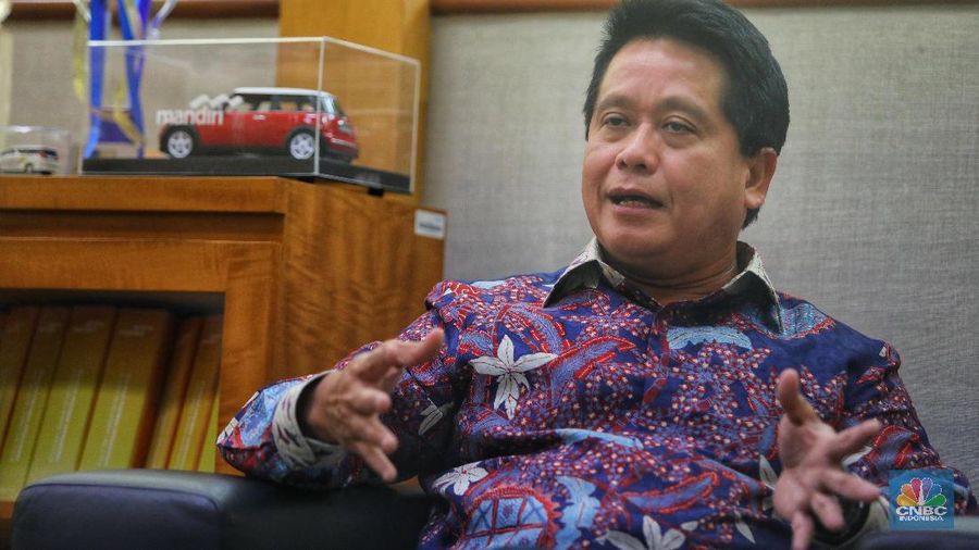 BMRUI menargetkan fee based income atau pendapatan non-bunga dari transaksi elektronik Channel atau e-channel tahun 2020 naik 10% sampai 12%.