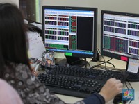 Jelang Imlek, Duo Saham 'Makmur' Bagikan Cuan Tertinggi