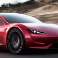 Tesla Versus Toyota, Siapa Juaranya?
