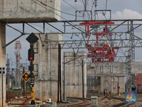Adhi Karya Bangun KRL Layang, Seperti Apa Rencananya?