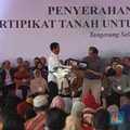 Jokowi Sedih Saat Bagikan Ribuan Sertifikat Tanah, Kenapa?