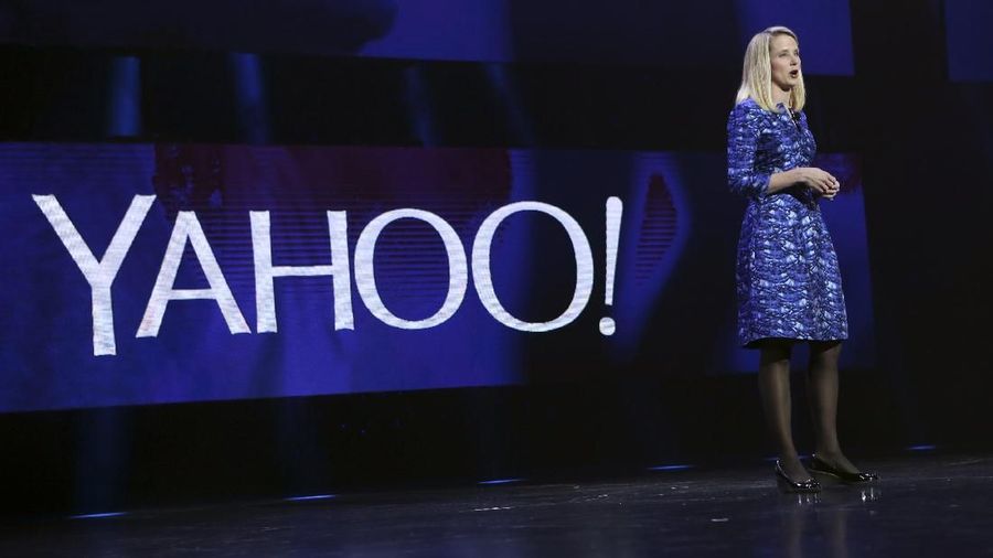 Yahoo menawarkan uang pengganti hingga US$358 per akun atau setara Rp 5 juta kepada pengguna yahoo yang emailnya diretas oleh hacker.