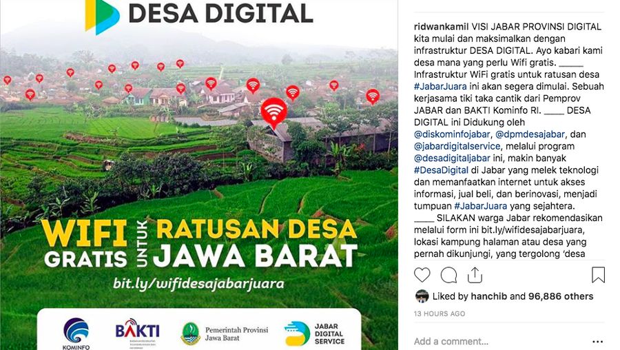 Pemerintah Provinsi Jawa Barat (Jabar) memberikan akses kemudahan kepada warganya untuk berselancar di dunia maya.