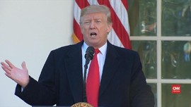 VIDEO: Donald Trump Kembali Buka Pemerintahan AS