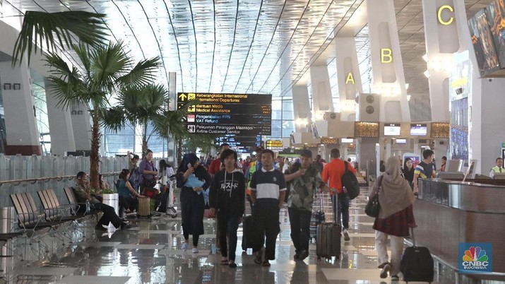 'Pesawat Kosong tak Ada Hubungannya dengan Tiket Mahal'
