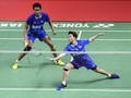 Pelukan Perpisahan Ganda Campuran Malaysia dengan Liliyana