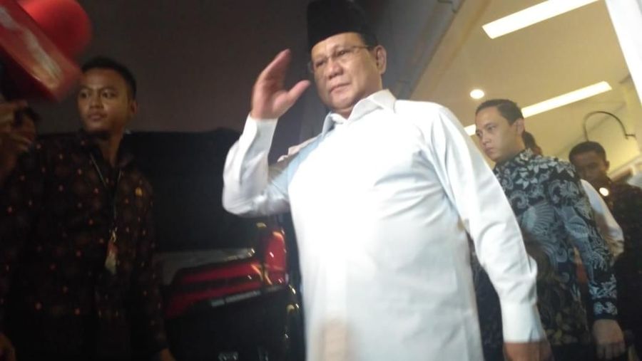 Dradjad menilai Nufransa sudah ngawur dan tidak kompeten.