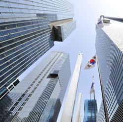 2 Bank RI Milik Bohir Korea Bakal Rights Issue, Menarik Dikoleksi?
