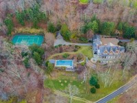 Intip Mewahnya Mansion Bruce Willis, Dijual Rp 182 M