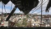 Namun, sejumlah warga masih bersyukur karena tornado hanya terjadi beberapa detik. (Reuters/Fernando Medina)