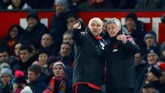 Ole Gunnar Solskjaer mendapatkan pujian karena mampu membawa Manchester United terhindar dari kekalahan lewat dua gol di pengujung laga. Namanya bahkan dikaitkan dengan istilah 'Fergie Time' yaitu saat Manchester United sering mencetak gol di saat akhir ketika era Sir Alex Ferguson. (Reuters/Jason Cairnduff)