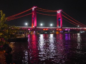 Panduan 24 Jam Wisata dan Kuliner di Palembang