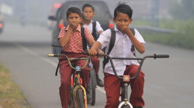 Sebagian Sekolah Di Palembang Diliburkan Akibat Asap Karhutla