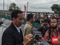 Warga Bantaran Kali Cecar Jokowi soal Ancaman Penggusuran