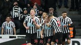 Skor 2-1 untuk Newcastle United bertahan hingga akhir pertandingan. (REUTERS/Scott Heppell)