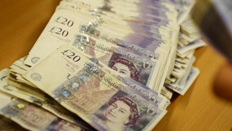Mata uang poundsterling Inggris terlihat cukup kuat pada perdagangan Kamis (27/6/19) setelah Bank of England (BOE) belum mengambil sikap dovish