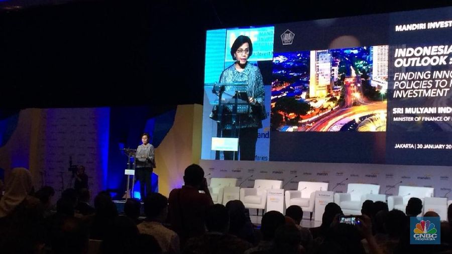 Di tahun politik ini, pemerintah Indonesia tetap fokus untuk membangun infrastruktur dan membangun kualitas sumber daya manusia (SDM).
