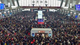 FOTO: Mudik Bareng Miliaran Orang di China