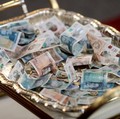 Pound Terus Menguat Saat Parlemen Inggris Reses