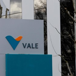DPR: Divestasi Saham 14% Vale Harus Lebih Rendah dari Harga Pasar