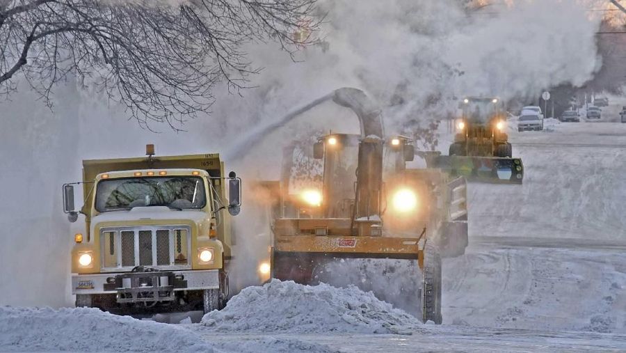 Sejumlah kota di kawasan tengah barat Amerika Serikat dilanda cuaca ala kutub yang menyebabkan suhu menembus -54 derajat Celsius.