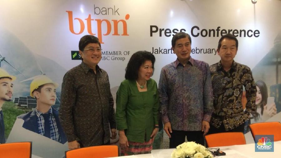 Dirut BTPN memastikan tidak akan ada PHK pasca-merger.