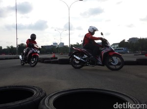 Perbedaan Motor Injeksi dan Karburator serta Kelebihan dan Kekurangannya