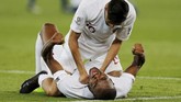 Hasan Al Haydos merayakan kemenangan Qatar usai wasit Ravshan Irmatov meniup peluit akhir. (REUTERS/Thaier Al-Sudan TPX IMAGES OF THE DAY)