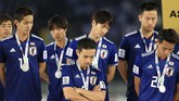 Skuat Samurai Biru untuk kali pertama gagal memenangi partai final Piala Asia. Sebelumnya Jepang selalu meraih kemenangan dalam laga final pada 1992, 2000, 2004, dan 2011. (REUTERS/Thaier Al-Sudani)