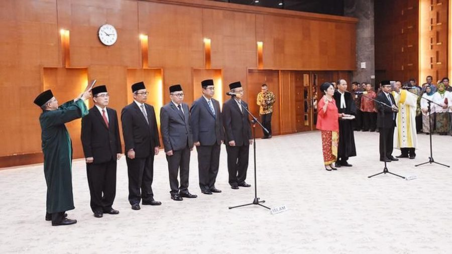 Menteri Perindustrian Airlangga Hartarto merombak struktur pejabat Kementerian Perindustrian (Kemenperin).
