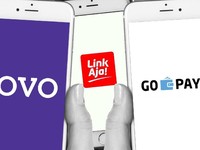 Bukan Bank, Ternyata Ini Musuh Utama GoPay, OVO & Linkaja Cs
