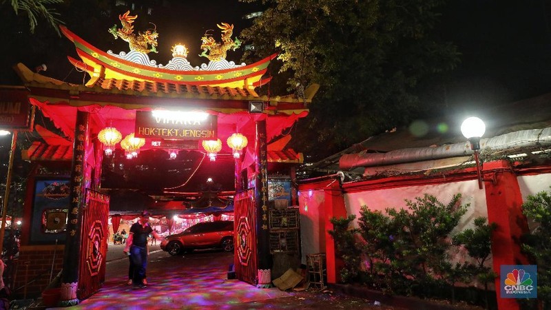 Hari Raya Imlek 2570 tahun ini memasuki pergantian Shio Anjing ke Shio Babi Tanah.