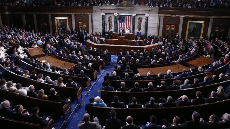 Trump menegaskan agar partai oposan pemerintah itu agar tidak menginvestigasi kebijakan dan keuangan pribadinya.