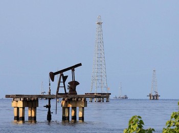 Ada Kabar Trump Membaik, Harga Minyak Melesat 1% Lebih