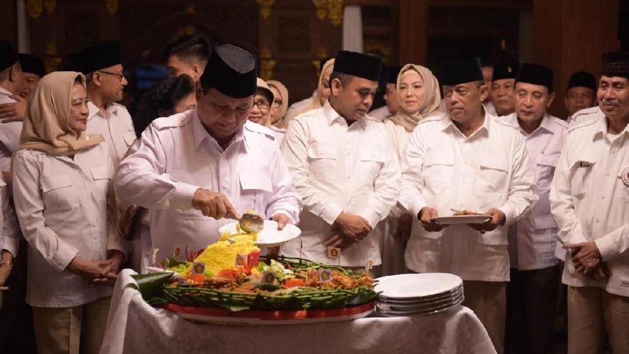 Selain terkait pangan, Prabowo kembali menyinggung telah terjadi kebocoran kekayaan negara.