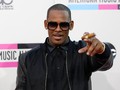 Bayar Uang Jaminan, R Kelly Keluar dari Tahanan