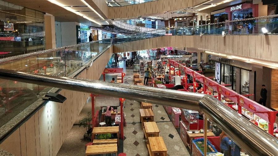 Blok M Plaza Sepi Pengunjung