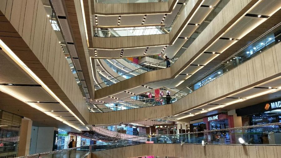 ini alasan di balik mulai sepinya 5 mal legendaris di Jakarta, mulai dari pesaing yang bermunculan sampai selera dan daya beli.