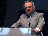 Mantan Perdana Menteri Polandia Olszewski Meninggal Dunia