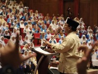 Antara Prabowo, Anggaran Bocor, dan Tax Ratio