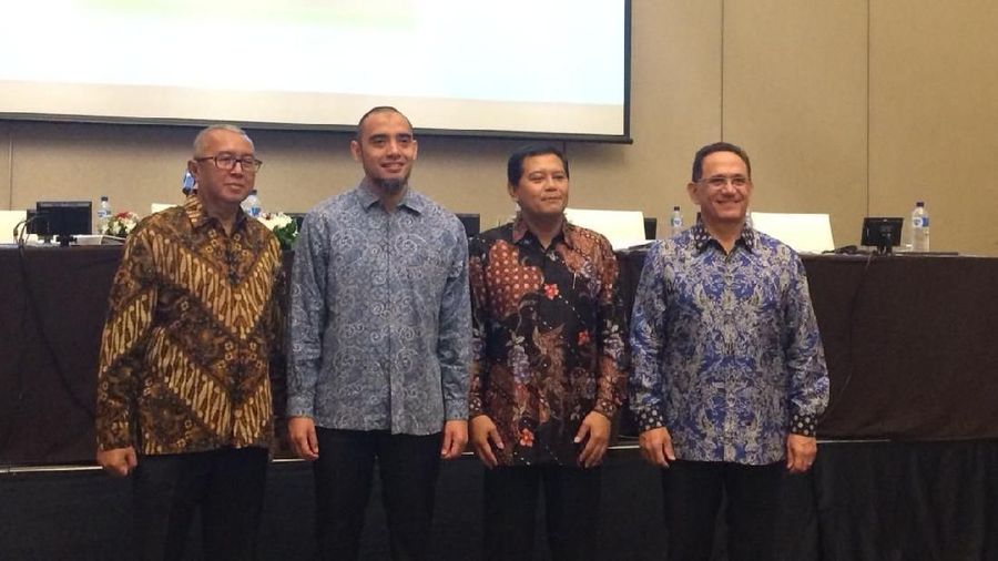 Holcim Indonesia sebelumnya dimiliki oleh perusahaan semen asal Swiss, Lafarge Holcim.